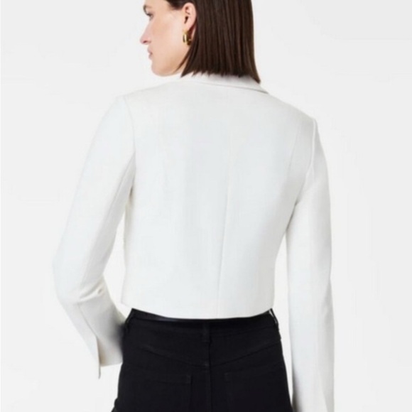 Spanx Ivory Ponte Crop Blazer NWT 2X - Picture 2 of 2